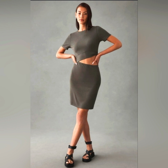 Bordeaux Dresses & Skirts - Anthropologie Bordeaux Cut-Out Dress Size Medium  NWT